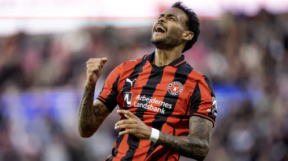 Júnior Brumado brilha e marca três gols na vitória do FC Midtjylland sobre o FC Nordsjælland