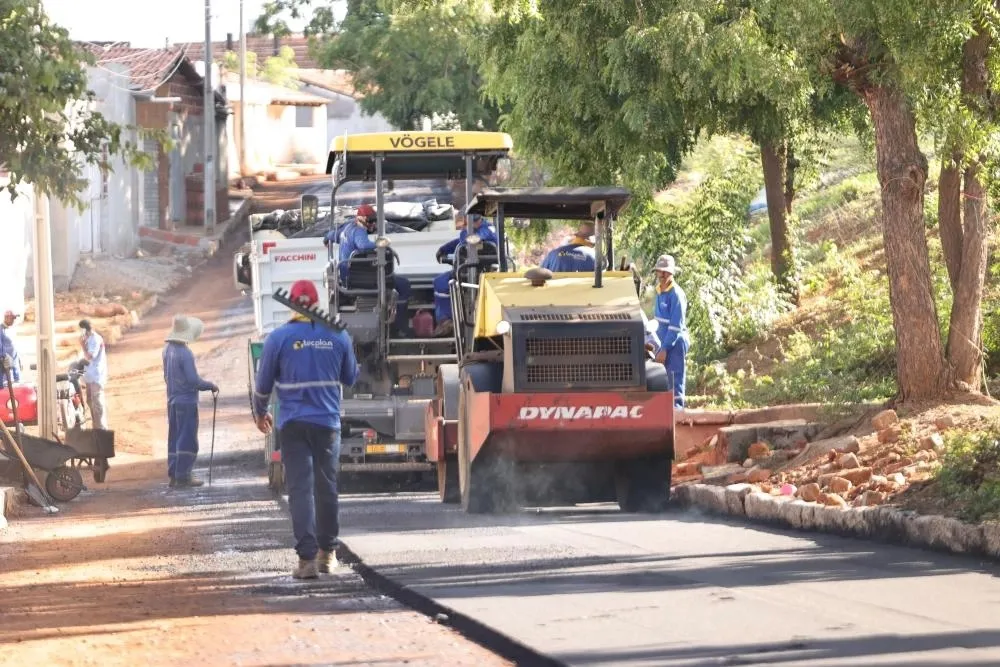Prefeitura de Brumado encerra 2025 com avanços expressivos em infraestrutura, mobilidade e serviços públicos