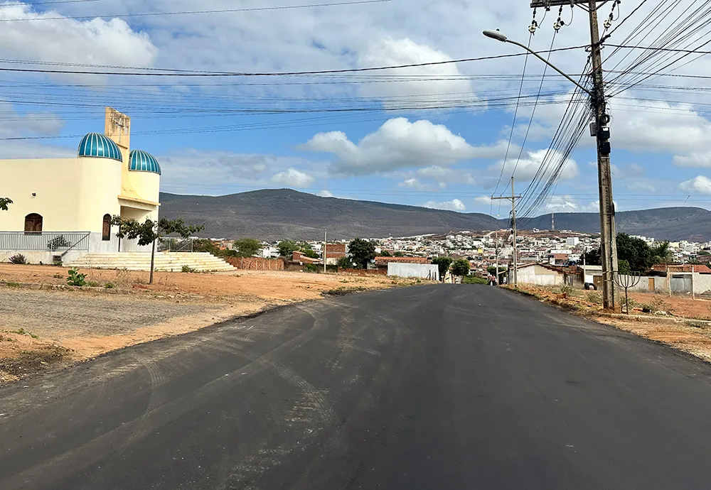 Prefeito de Brumado, Fabrício Abrantes, anuncia construção da primeira praça no Bairro São Jorge