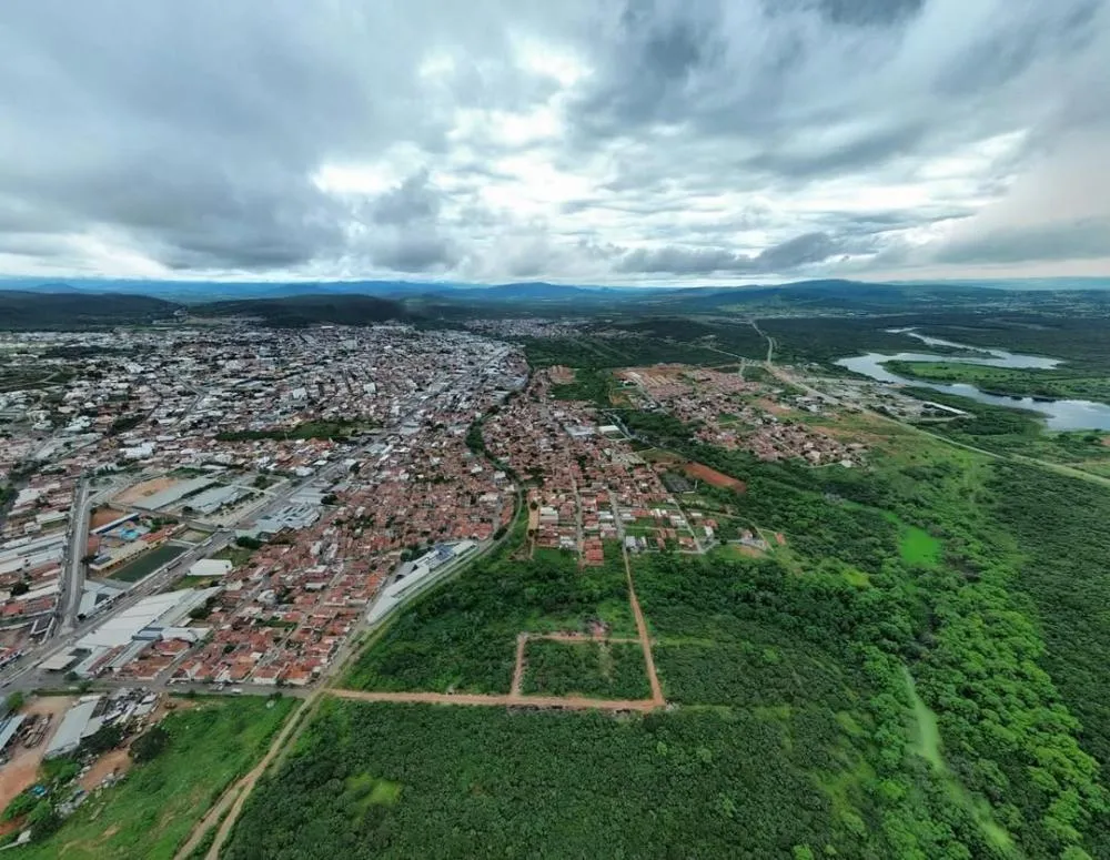 Brumado se destaca como um dos maiores geradores de emprego na Bahia e alcança o 3º lugar em 2026