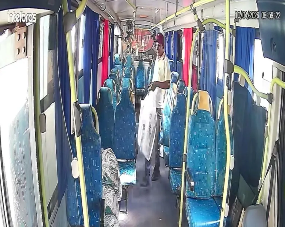 Homem furta sacolas de passageira dentro de ônibus em Brumado