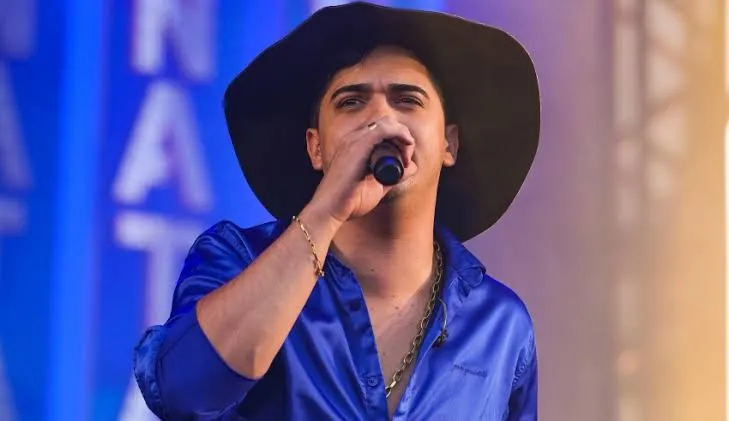 MP-BA recomenda suspensão de contrato de R$ 800 mil para show de Natanzinho Lima em Formosa do Rio Preto