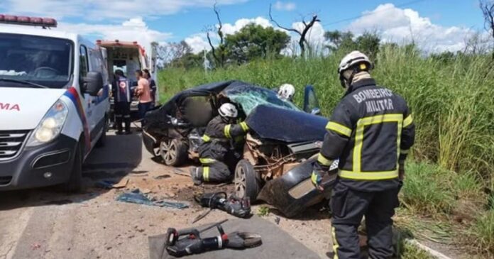 Duas mulheres morrem em acidente de carro no oeste da Bahia