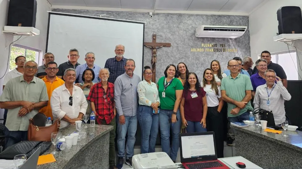 Membros do CBHPASO reunido na reunião em Paramirim (BA). Foto Carla Luz